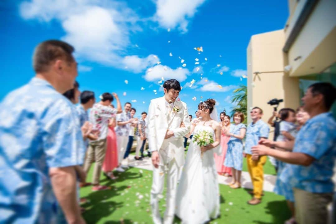 岸野里香さんのインスタグラム写真 - (岸野里香Instagram)「結婚式のお写真データが届いて、全部全部素敵でどれ載せよう…🥀」7月6日 10時19分 - rikakishino_official