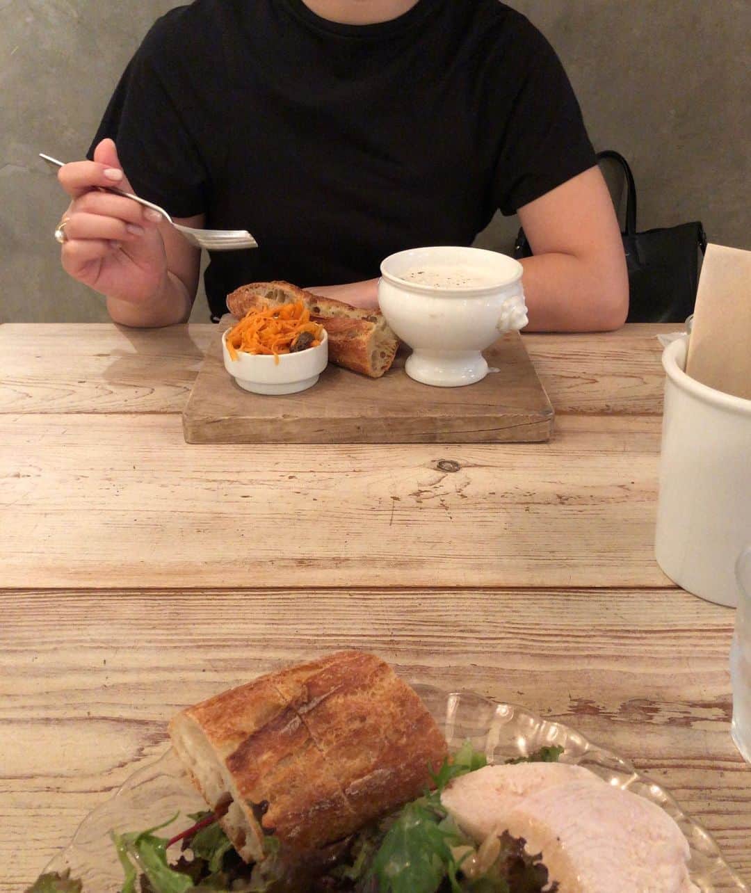 M I Y A K Oのグルメインスタ