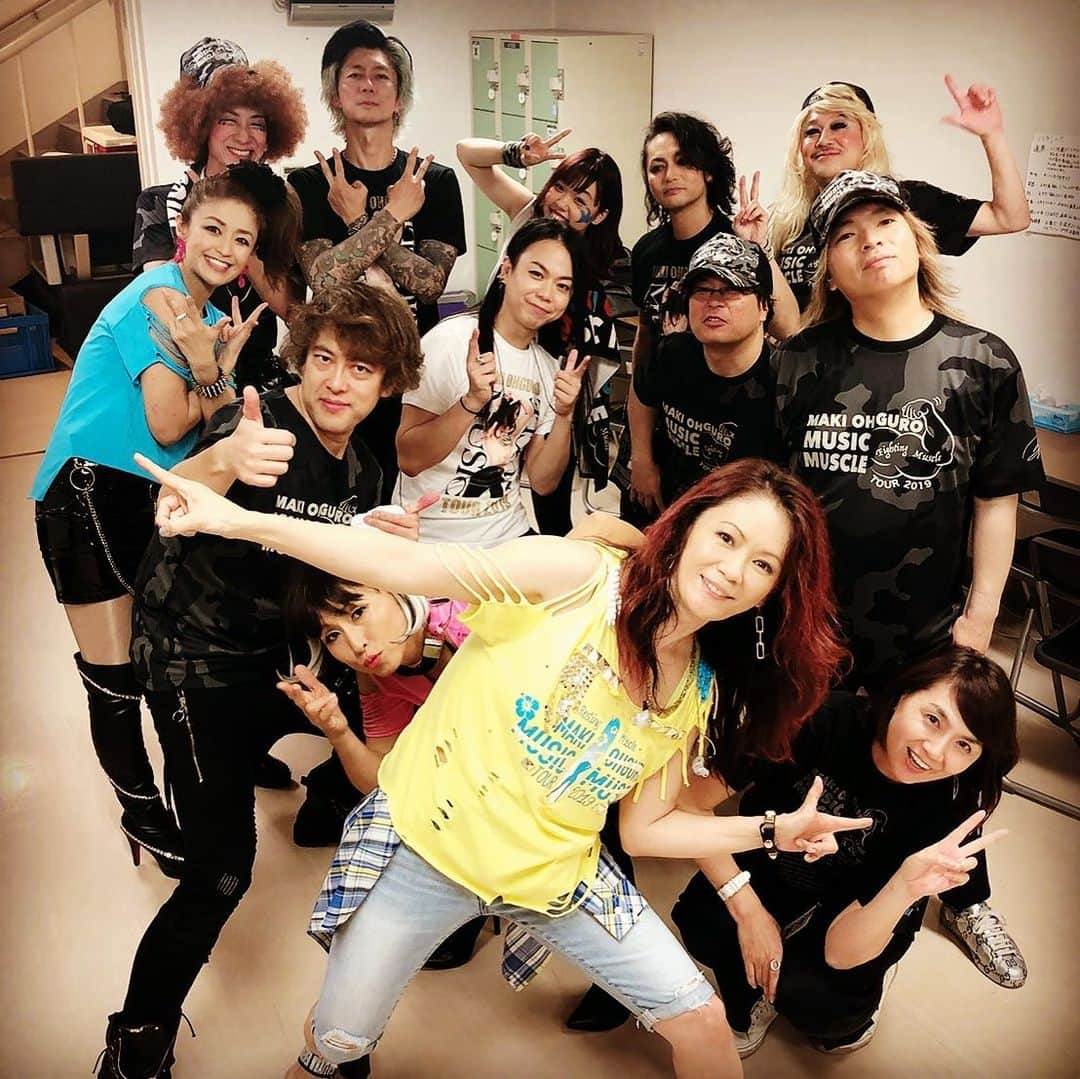 Ju-kenのインスタグラム：「大黒組in熊本！ さすが火の国、熊本、あつ〜いライブでした🔥  今夜は生まれ故郷の鹿児島、楽しみだなぁ♫  #大黒摩季 #musicmuscletour2019 #熊本」