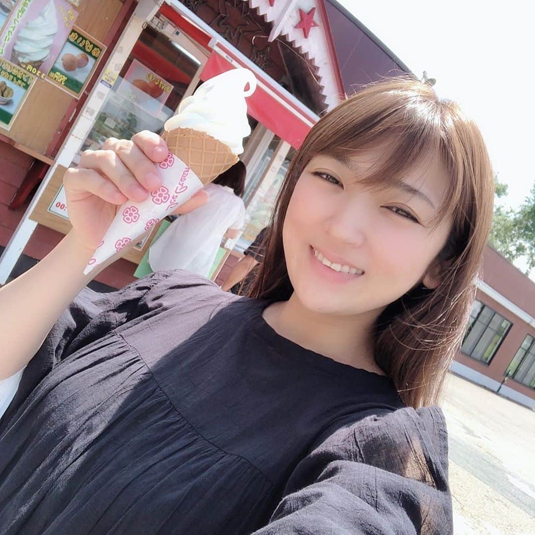 神咲詩織さんのインスタグラム写真 - (神咲詩織Instagram)「北海道ソフトクリーム！ からのさくらんぼ園でBBQ!」7月6日 21時30分 - nexter_nippon