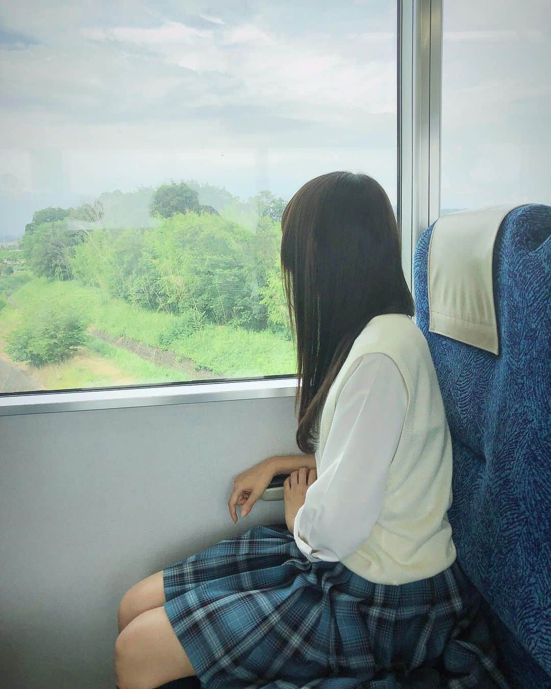 東海テレビ「SKE48のあいちテル！」さんのインスタグラム写真 - (東海テレビ「SKE48のあいちテル！」Instagram)「だーれだ？ボツ写真。﻿ ﻿ 7/11木曜21:54~放送 ﻿ 22:00~番組HPで配信スタート。﻿ ﻿﻿ #野島樺乃 #SKE48 ﻿﻿﻿﻿﻿ #あいちテル #aichiteru ﻿#東海テレビ﻿﻿﻿﻿﻿﻿ ﻿﻿﻿﻿﻿﻿ #愛知県 ‬#aichi #japan #愛知環状鉄道」7月6日 21時50分 - aichiteru_ske48