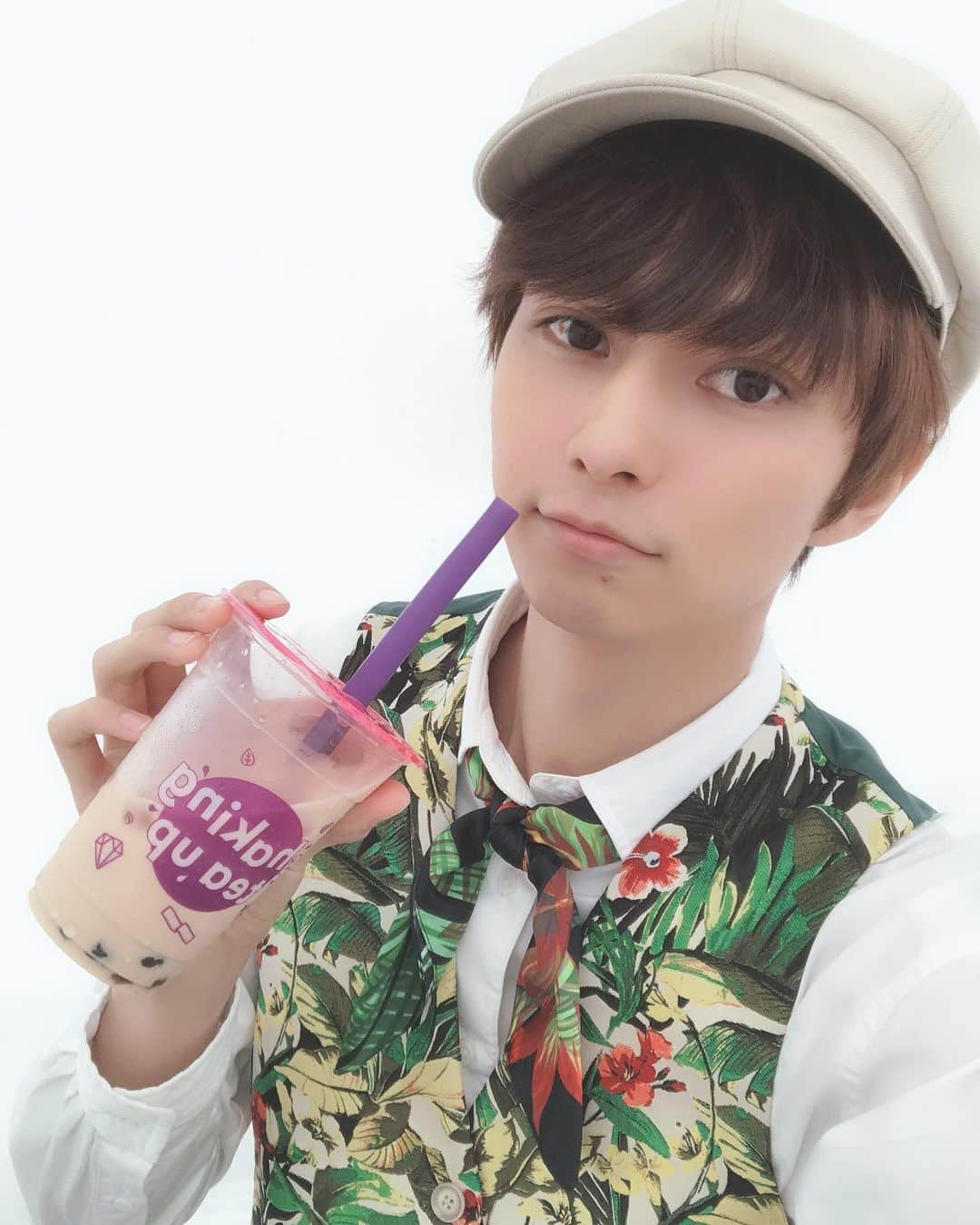 中山優貴さんのインスタグラム写真 - (中山優貴Instagram)「たぴった！ #タピオカ #milk #tea #Collars」7月6日 22時19分 - yuki_solidemo