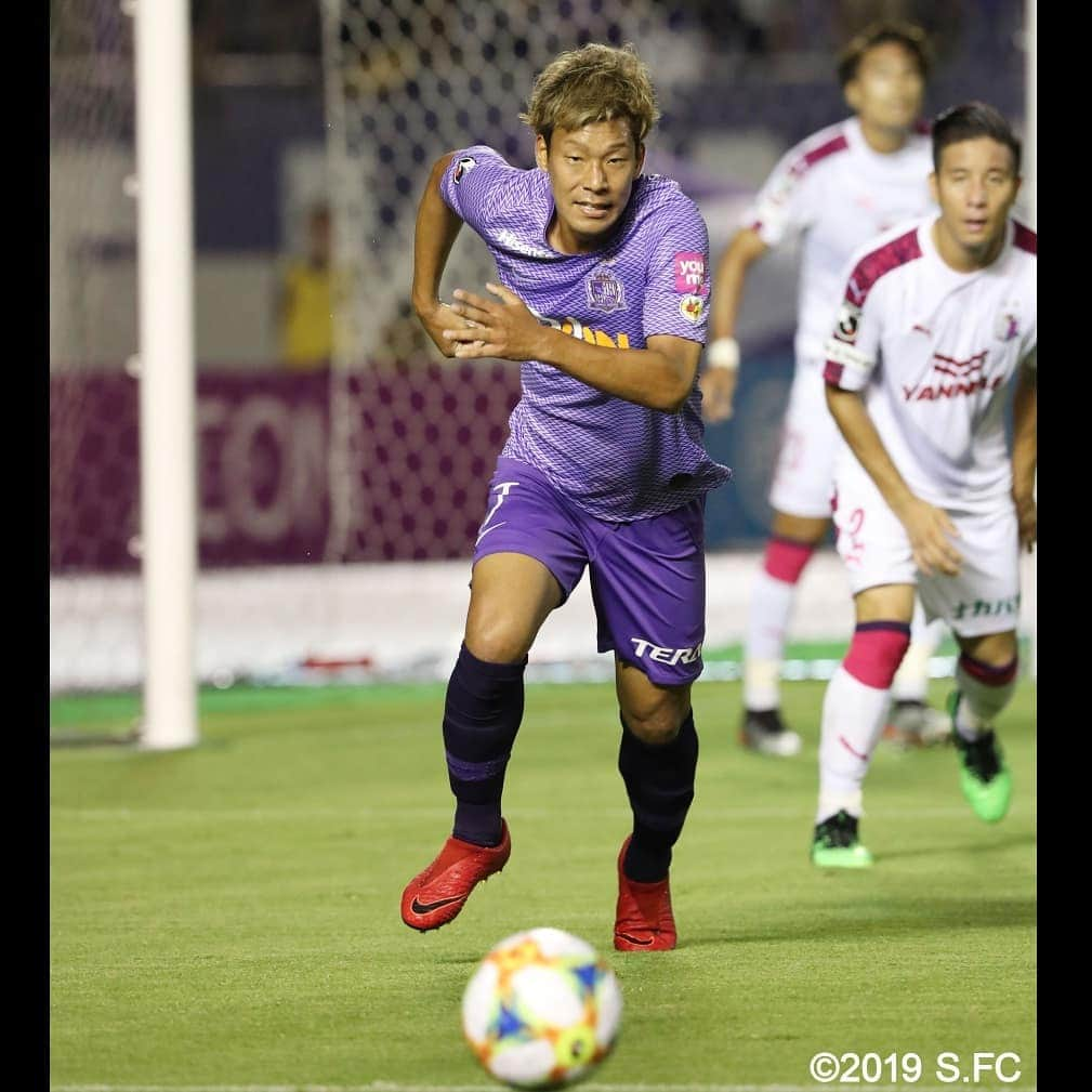 サンフレッチェ広島さんのインスタグラム写真 - (サンフレッチェ広島Instagram)「. ⚽明治安田生命J1リーグ第18節　試合結果⚽ サンフレッチェ広島　1-1　セレッソ大阪 前半：0-1 後半：1-0 【得点者（広島のみ）】パトリック  本日もたくさんのご声援、誠にありがとうございました。  #荒木隼人選手 #野上結貴選手 #柏好文選手 #ハイネル選手 #柴崎晃誠選手 #稲垣祥選手 #パトリック選手 #野津田岳人選手 #sanfrecce #ICHIGAN #がんばろう広島」7月6日 22時32分 - sanfrecce.official