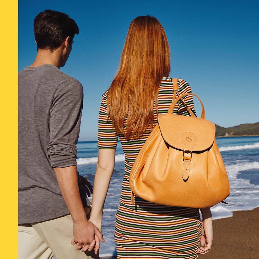 イルビゾンテのインスタグラム：「Time to take a stroll with your feet bare and your soul free. Do it the boho way with Il Bisonte. ☆ #ILBISONTE」