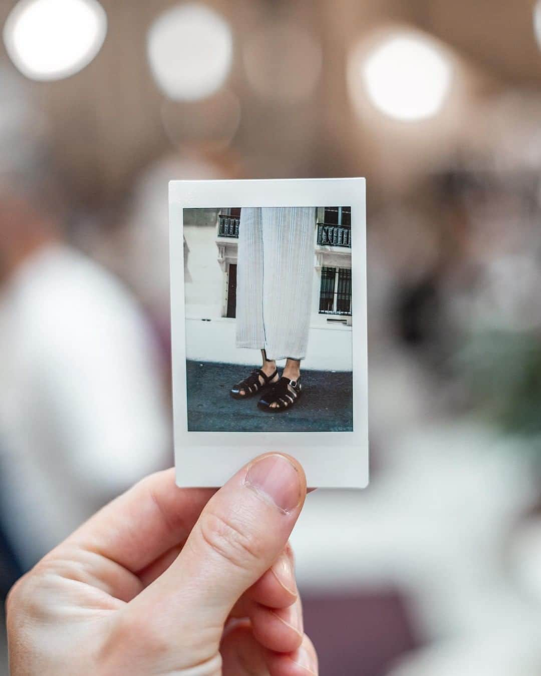 グレンソンさんのインスタグラム写真 - (グレンソンInstagram)「@galihrichardson - Polaroid of Quincy our fisherman sandals - thank you for posting ⁠ ⁠ ⁠ #grenson #sandals #shoes  #grensonsandals #peopleingrenson #polaroid」7月6日 22時45分 - grensonshoes