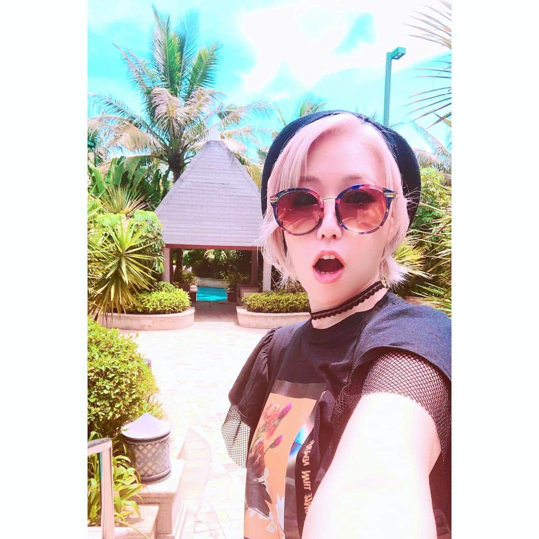 miumeさんのインスタグラム写真 - (miumeInstagram)「夏すぎて夏☀️🍹🌴🍧🌺」7月6日 22時46分 - miume_1220