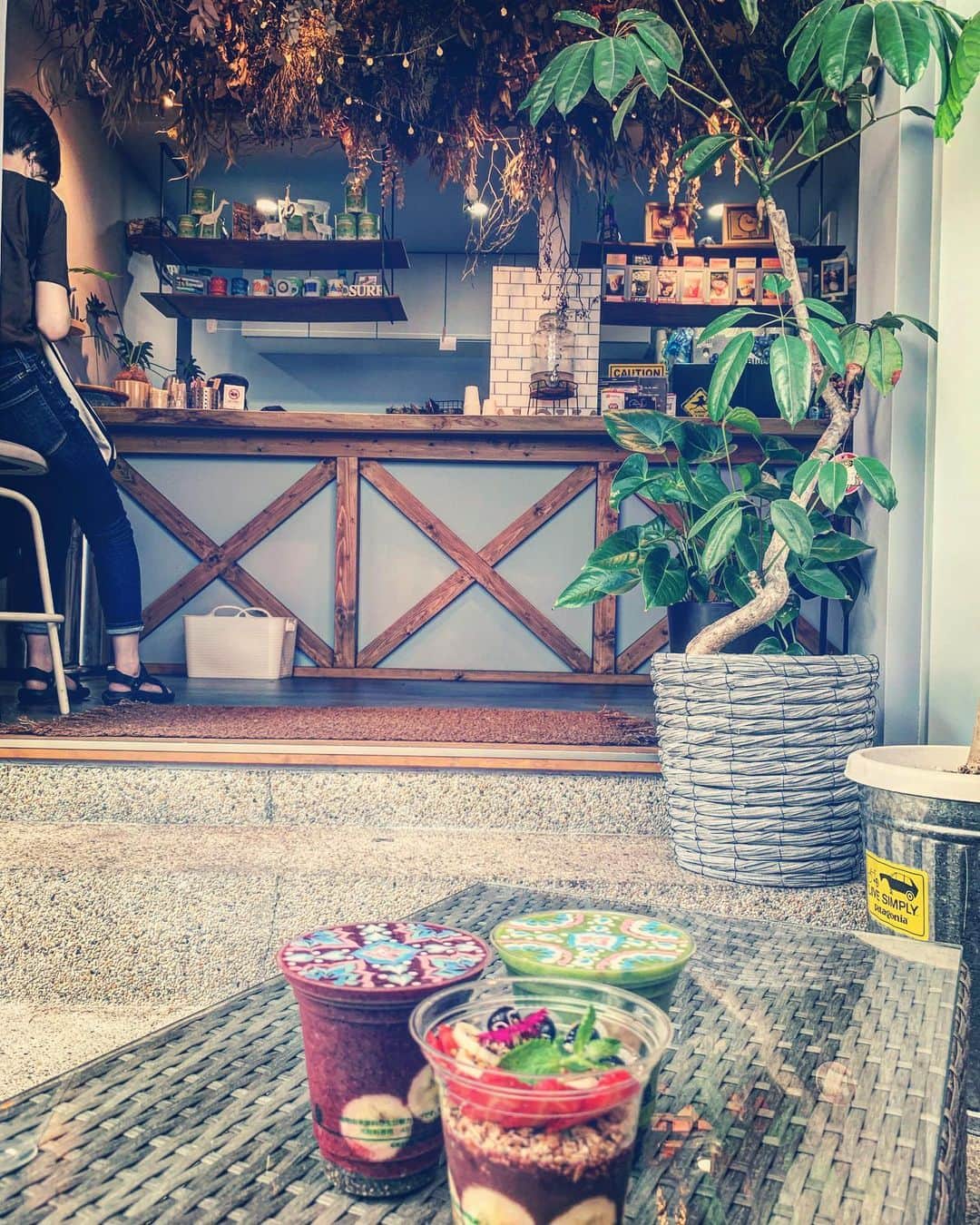 のインスタグラム：「The real smoothie king #art」