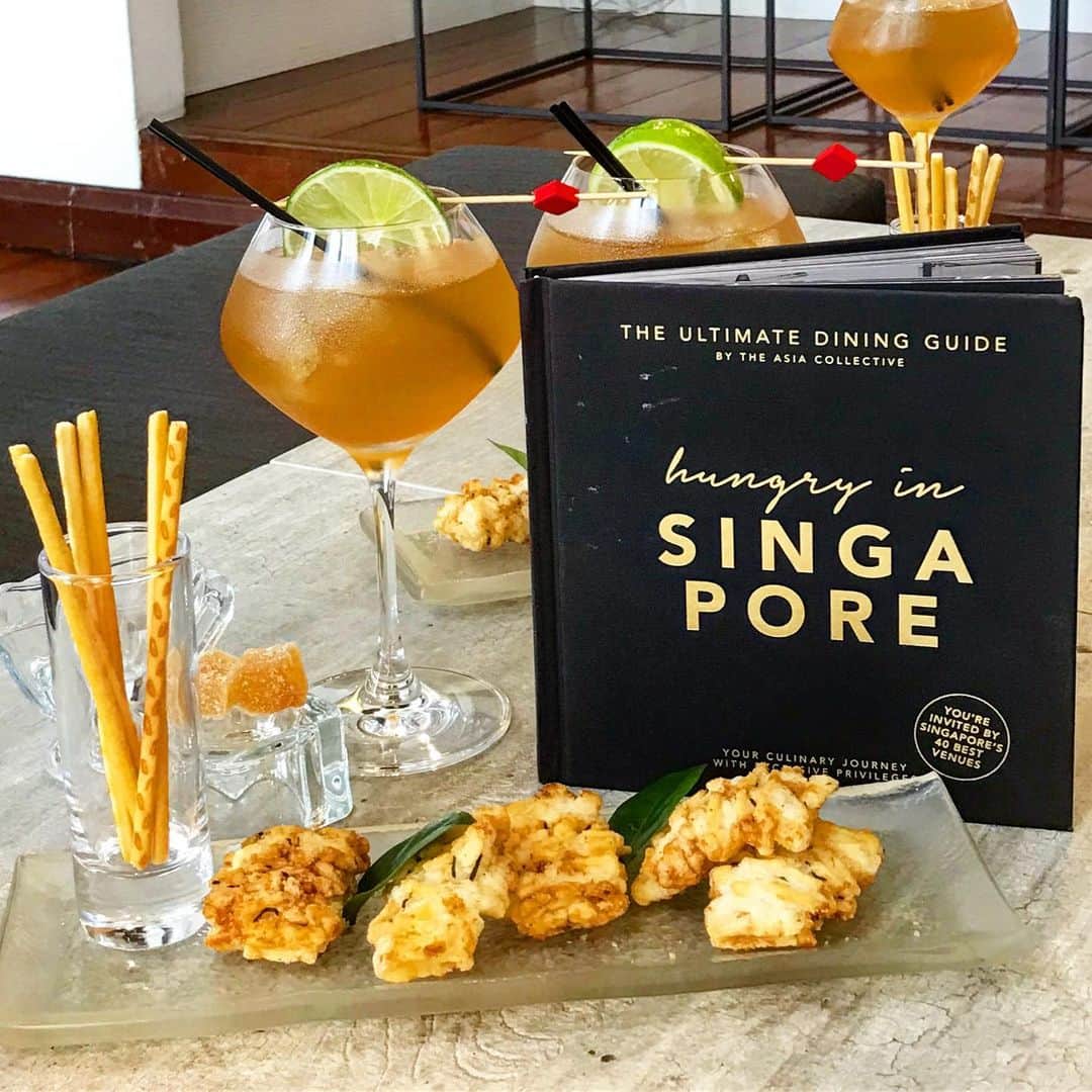 のインスタグラム：「[CLOSED] 🎉HUNGRY IN SINGAPORE GIVEAWAY⁣🎉🎉 Looking for some yummy deals at top dining places in Singapore? I’ve partnered with @hungryin.singapore to give away 10 books of their ultimate dining guide @hungryin.singapore. 🔥 Discover the city’s 40 best restaurants, cafés and bars with exclusive privileges saving you up to $1200!⁣ 💸⁣ ⁣⁣ HOW TO WIN:⁣⁣⁣ 1. Follow @hungryin.singapore ⁣& @dairyandcream  2. Tag 3 friends in the comments below⁣⁣ ⁣⁣⁣ • Enter as many times as you like to increase chances of winning⁣ 🤩⁣ • The 10 Winners will be announced on 7th of July⁣⁣ , 9pm ⁣⁣ Good luck!⁣ 👍  #sgeats #singapore #local #best #delicious #food #igsg #sgig #restaurant #exploresingapore #eat #sgfoodies #gourmet #yummy #yum #sgfood #foodsg #burpple #exploresingapore #beautifulcuisines #bonappetit #instagood #afternoontea #giveaway #sggiveaway #hungry」