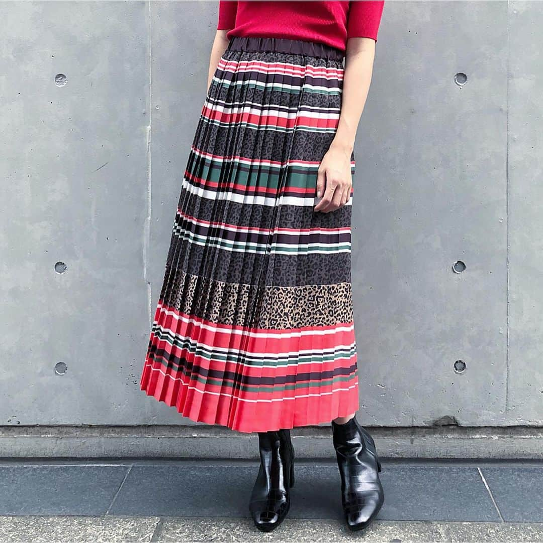 グレースコンチネンタルさんのインスタグラム写真 - (グレースコンチネンタルInstagram)「. 【INSTA LIVE】 . ✔️skirt ¥36,000+tax @diagramofficial . . #coodinate  #diagram」7月6日 16時20分 - grace_continental.div