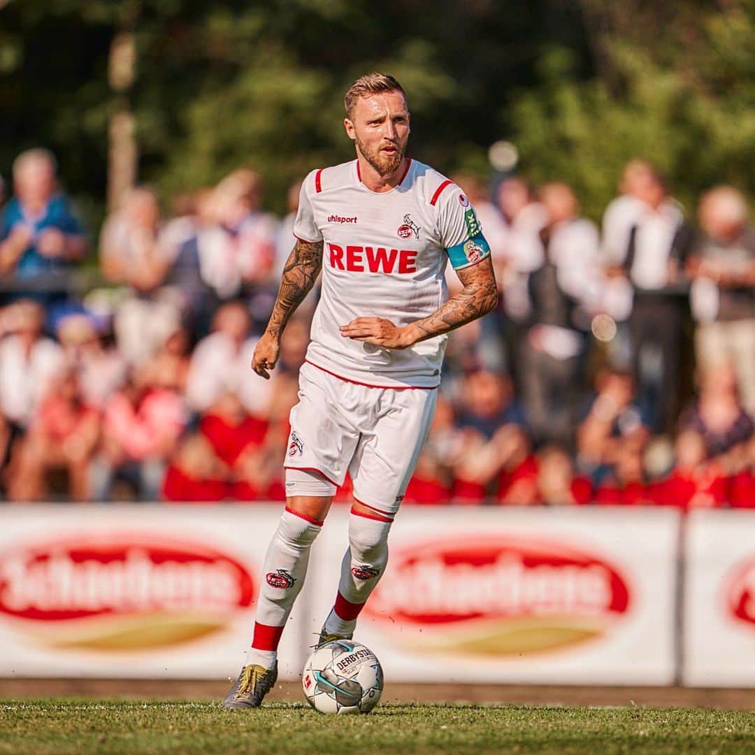マルコ・ヘーガーのインスタグラム：「Good to #start with a #win @fckoeln  An #honour to be #captain 🙌🏻🐐 #preseason #game #blessed #thankful #team #effzeh #support #new #dress #mh6 #liebedeinestadt」