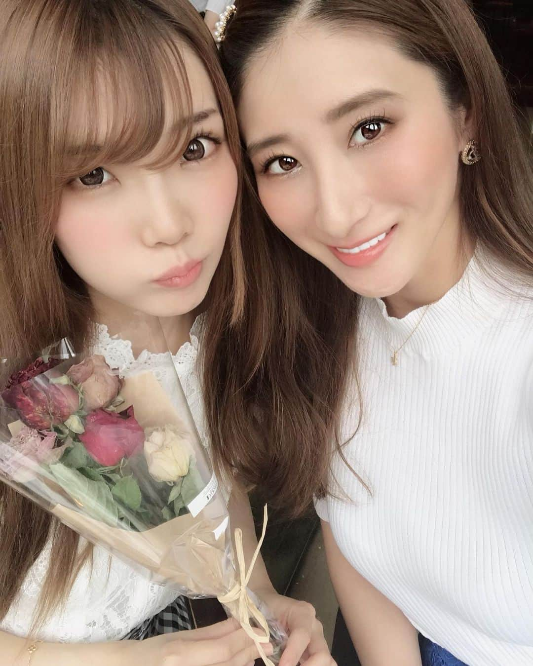 佐藤衣里子さんのインスタグラム写真 - (佐藤衣里子Instagram)「RQの後輩ちゃんにお祝いしてもらいましたぁ💕💕 みゆちゃんと久しぶりに会えて嬉しかったなぁ☺️✨❤️ 相変わらず可愛くて元気でギャグ専高くてパワーもらいました😊  楽しかったぁ〜❤️😭 #birthday#rq#sgt#friends#ヘアピン」7月6日 17時03分 - eriko0625