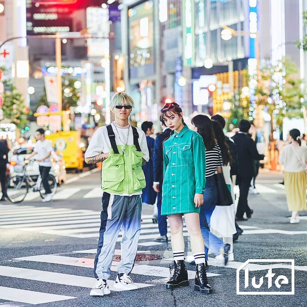 lute / ルーテのインスタグラム：「lute YouTubeチャンネルにて公開中のMANON(@je_suis_manon2 )のNEW MV「AIR KISSING feat.KM(@km1986music )&LEX(@lex_zx_lex_0 )」より、撮りおろし写真を公開📸 . . #lute #lutemedia  #MANON #KM #LEX」