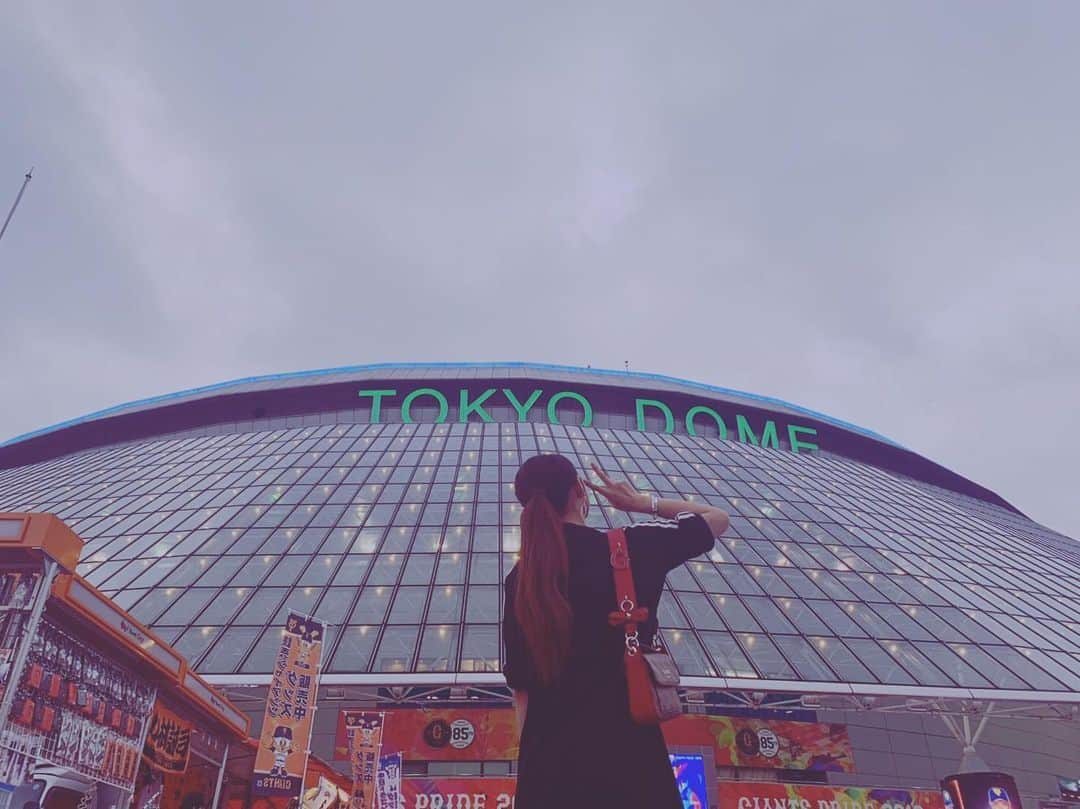 荒井麻珠さんのインスタグラム写真 - (荒井麻珠Instagram)「いつか此処でワンマンライブ出来たらいいな。  #tokyodome #live #sing #fight #ganbaru #love #MaJoule」7月6日 17時50分 - maju_arai_official