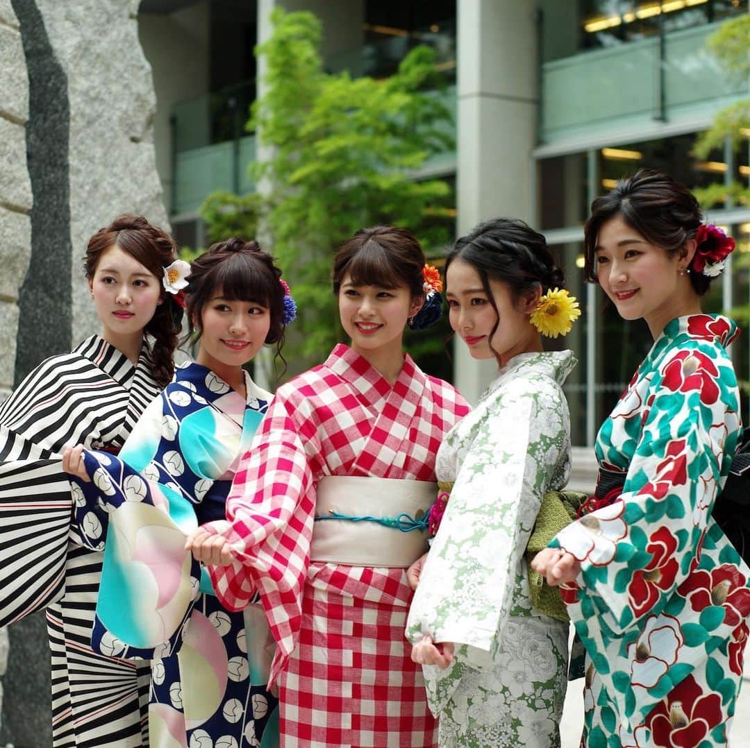 The Japan Timesさんのインスタグラム写真 - (The Japan TimesInstagram)「Students attending Kokugakuin University in Tokyo's Shibuya Ward dressed in kimono, tied strips of paper with their wishes written on them, and held a "Mr. and Mrs. Kokugakuin University" pageant on Friday to kick off early celebrations for Tanabata, also known as the Star Festival, which falls on Sunday, July 7. (@ryuseitakahashi217 photos) . . . . . . #Japan #Tokyo #Shibuya #kimono #culture #tradition #Tanabata #festival #日本 #東京 #渋谷 #着物 #文化 #七夕 #祭り #🎋」7月6日 18時18分 - thejapantimes