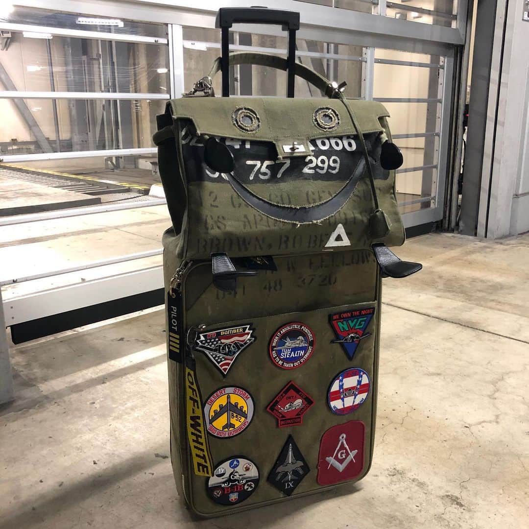 DAISHI DANCEさんのインスタグラム写真 - (DAISHI DANCEInstagram)「#READYMADE #LUGGAGE #B2 #F117  #B52 #RQ4 #RQ4GROBALHAWK #F35 #B1LANCER #FREEMASON」7月6日 19時12分 - daishidance666