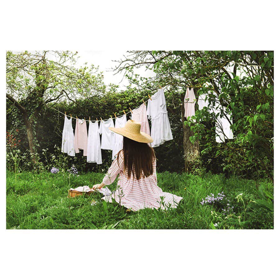キャベジズ&ローゼズのインスタグラム：「So Fresh and So Clean ✨ Our 100% Organic Cotton Collection is perfect for long summer days. Shop cabbagesandroses.com to stay cool this season in sustainable styles #weekendvibes #britishfashion #sustainableclothing #organiccotton #organicjersey #stripestyle #organiccottonclothing #consciousfashion #cabbagesandroses #cabbagesandrosesfashion 📸: @just_belle @christina_strutt @cabbagesandroses_shop 👆Link In Bio👆」