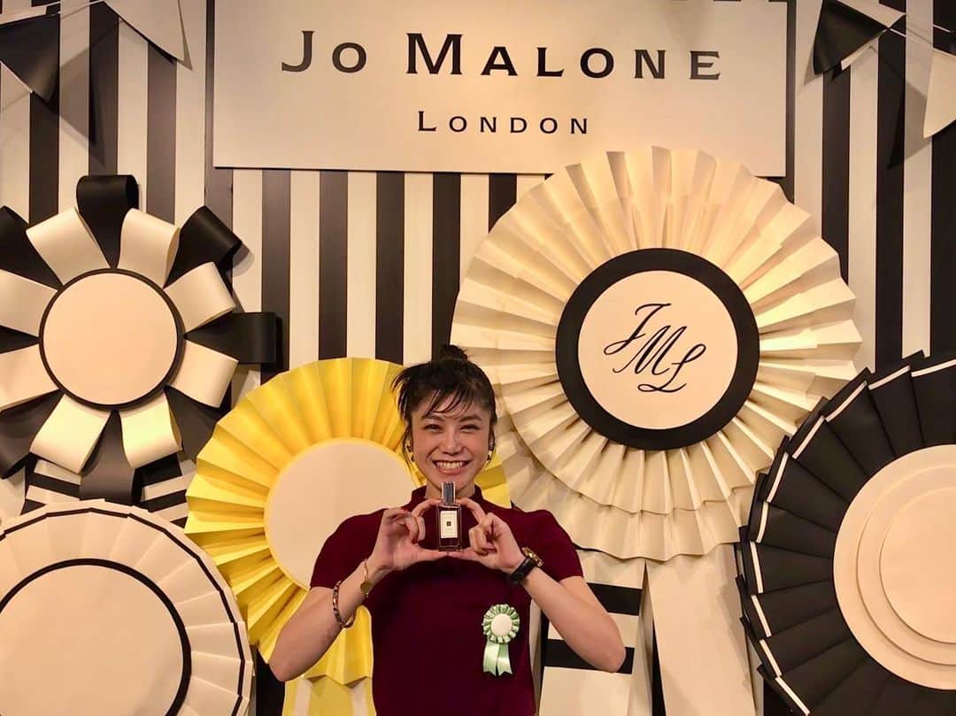 IZUMIさんのインスタグラム写真 - (IZUMIInstagram)「@jomalonelondon サマーフェスへ🌼 チーム戦でいろんなゲーム🎈🌈 楽しかったー💛💫 素敵な香りが 人と人を繋げてくれた幸せな日。 #JoMaloneLondon #DeclareYourScent #ELLEpromotion」7月6日 20時29分 - izuuumixxx