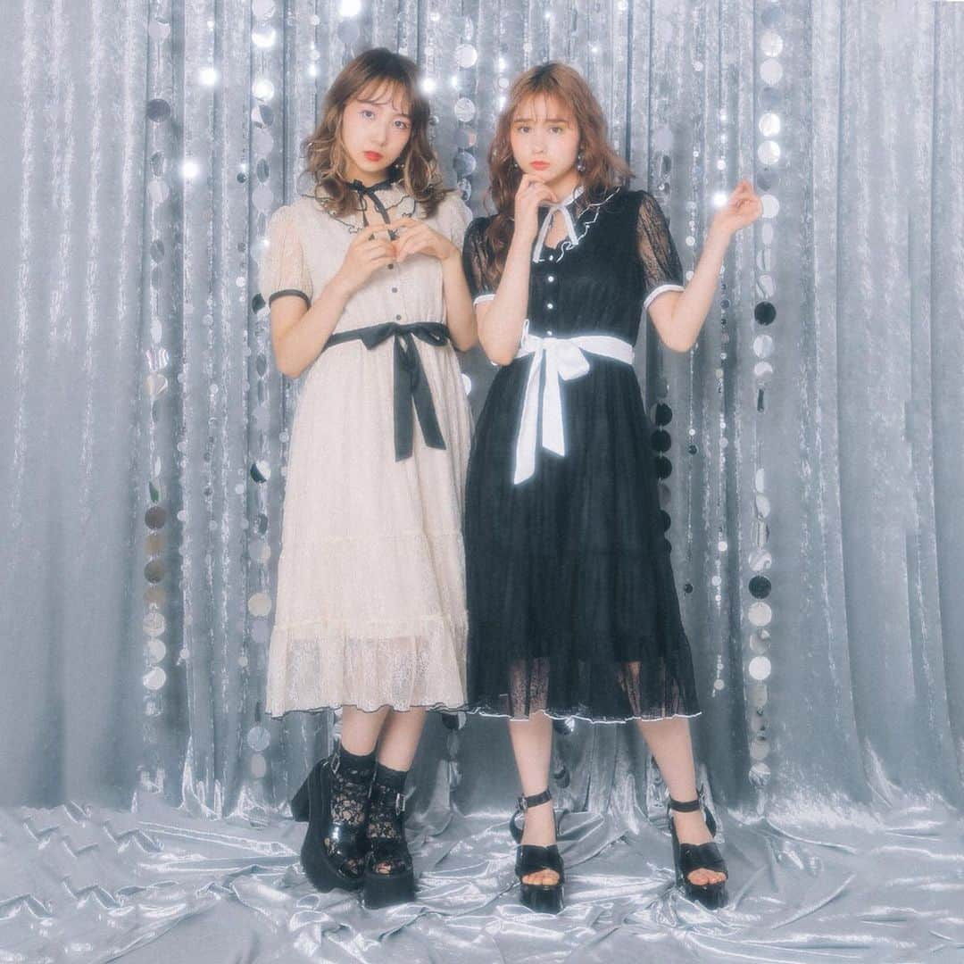 BUBBLESさんのインスタグラム写真 - (BUBBLESInstagram)「ㅤㅤㅤㅤㅤㅤㅤㅤㅤㅤㅤㅤㅤ 🦋BUBBLES SUMMER COLLECTION🦋 ㅤㅤㅤㅤㅤㅤㅤㅤㅤㅤㅤㅤㅤ 総レース×フリル使いが大人ガーリーなワンピース❤︎ ウエストのリボンでスタイルアップ効果も🙊💕 black・beige・blueの3色展開でご用意しております👏🏻✨ ㅤㅤㅤㅤㅤㅤㅤㅤㅤㅤㅤㅤㅤ 【フリルカラーレースティアードワンピース】 ￥7,452 color : black/beige/blue http://www.sparklingmall.jp/fs/sparklingmall/BS70010 ㅤㅤㅤㅤㅤㅤㅤㅤㅤㅤㅤㅤㅤ ______________________________________________  #bubblestokyo #bubbles_shibuya #bubblessawthecity #bubbles  #fashion #style #bubbles_BS70010」7月6日 20時38分 - bubblestokyo