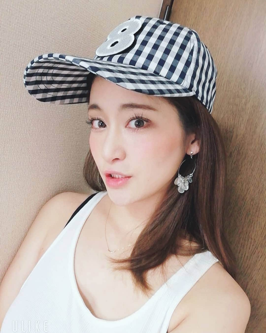 河瀬杏美さんのインスタグラム写真 - (河瀬杏美Instagram)「早く夏にならんかねー☀️🌴 暑いの苦手すぎるけど。🤑笑 * * #advics #WEAREADVICS #muta #advicsmotorsports #キャップ女子」7月6日 20時52分 - ami_27salad