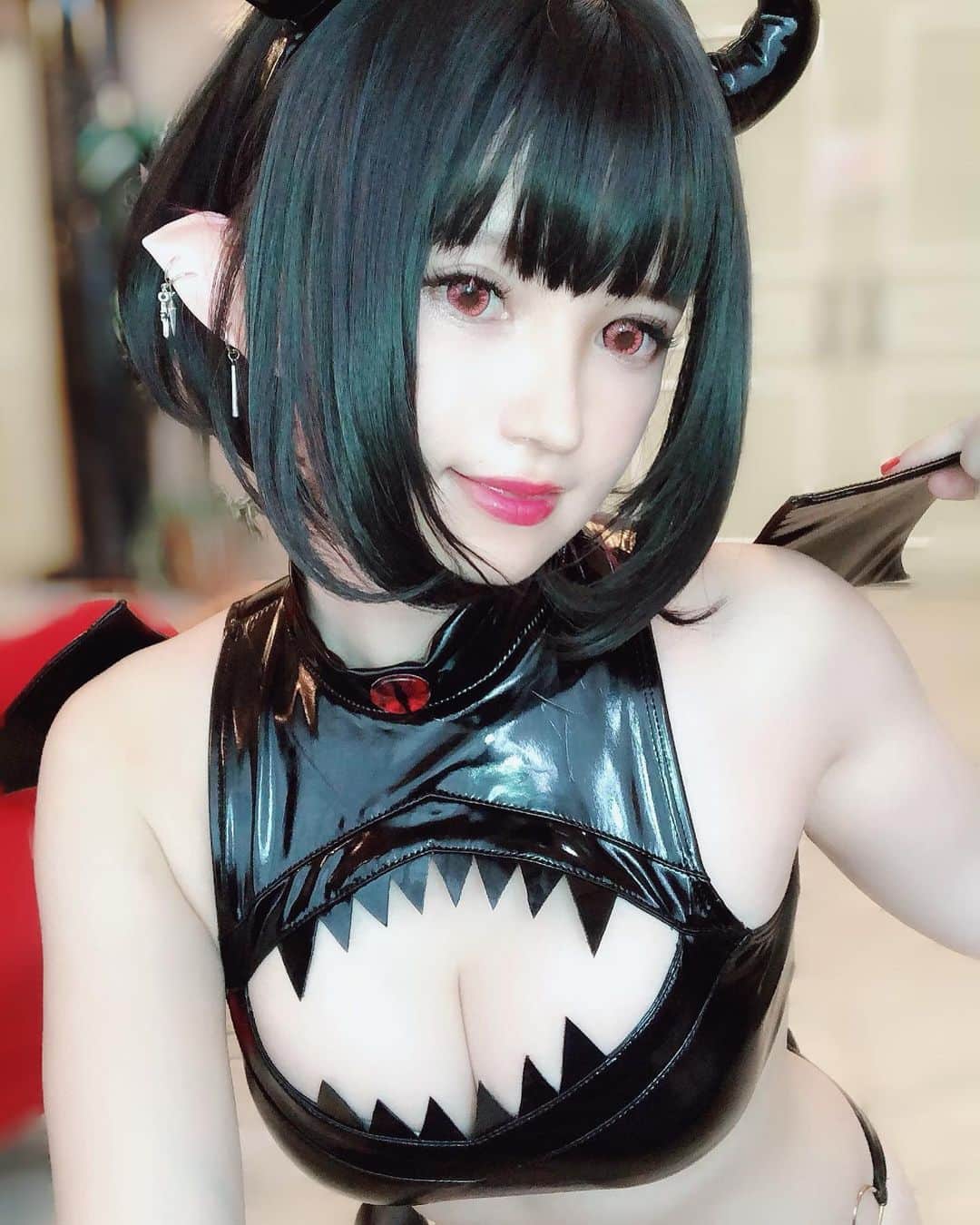 のインスタグラム：「サキュバスちゃん🖤 、 #anime #animegirl #animejapan #animeworld #japan #japanesegirl #日本 #サブカル #漫画 #comic #cos #cosplay #cosplayer #cosplaygirl #cosplayers #コスプレ #コスプレイヤー  #gravure  #lingerie  #일본여자 #코스프레 #그라비아 #角色扮演」