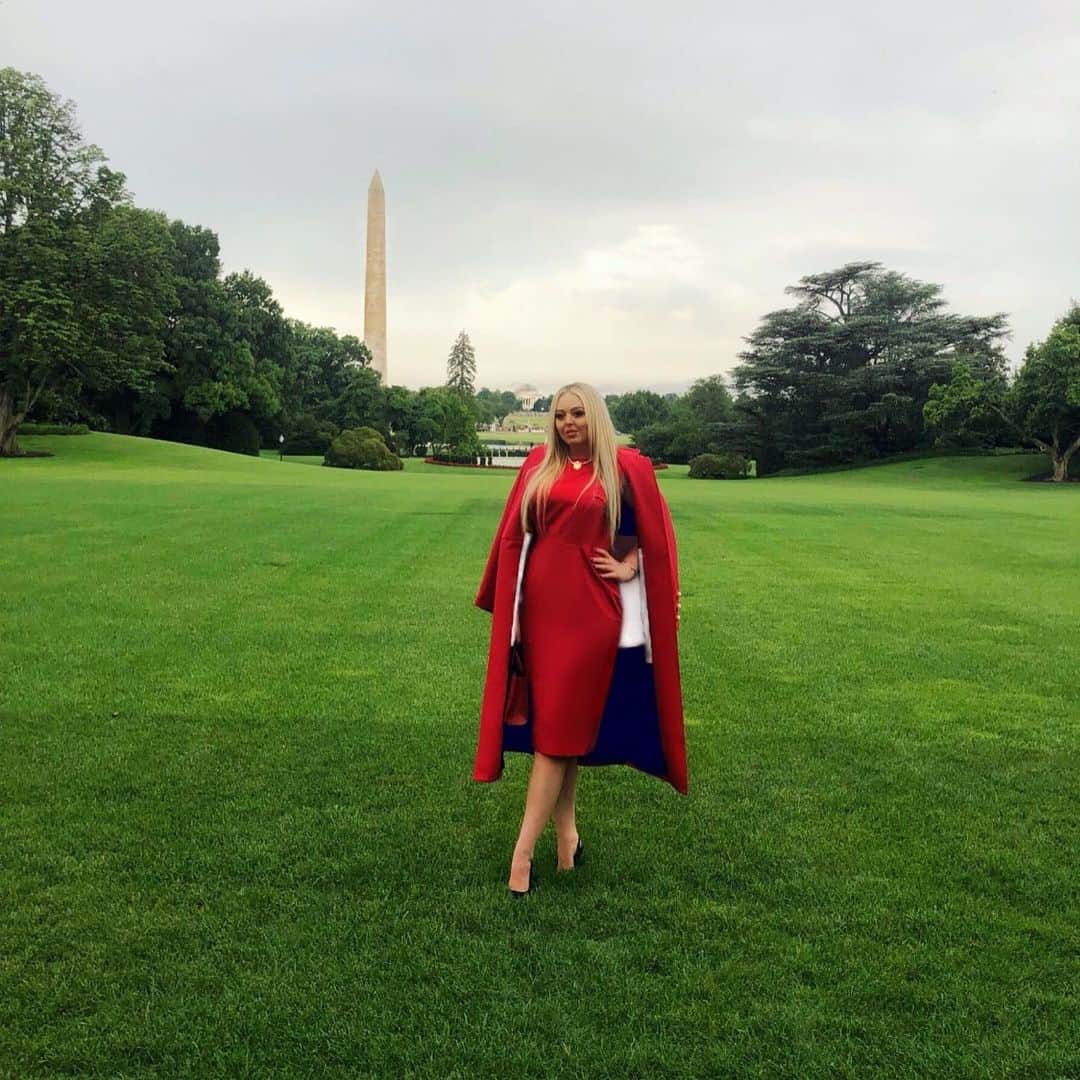 ティファニー・トランプのインスタグラム：「❤️🇺🇸💙#independenceday #4thofjuly」