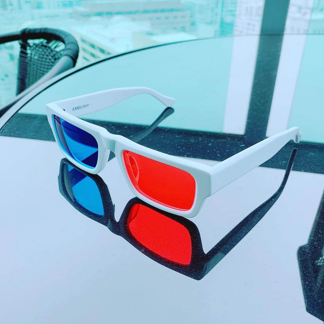 コヤマシゲトのインスタグラム：「New Glasses.」