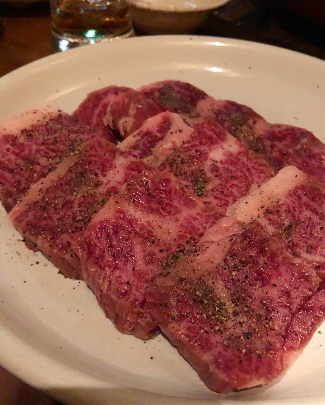 しなしさとこさんのインスタグラム写真 - (しなしさとこInstagram)「. . 肉、肉、肉🍖🍖🍖 試合後の楽しい時間😋 行きたかった煖へ🚗 . . #煖 #七輪炭火焼き #焼肉 #肉 #肉食系女子 #しなしさとこ #女子格闘技 #格闘技女子 #mma #ジョシカク #サンボ #女子アスリート#腹筋女子 #ミクロ級 #satokoshinashi #格闘技 #40代 #アラフォー #小見川道大 #judo #柔道 #筋肉 #42歳#小見川道場#筋肉女子 #脱げるカラダ #bodymake」7月7日 0時14分 - shinashisatoko