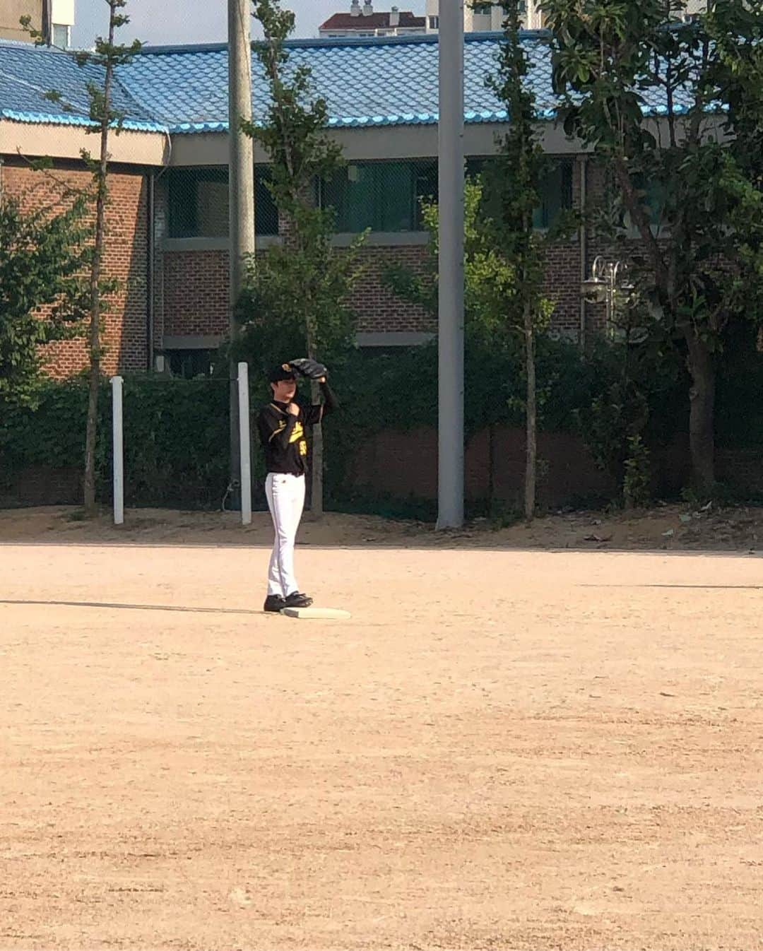 ヨンジュン さんのインスタグラム写真 - (ヨンジュン Instagram)「#190706 #⚾️ #오늘도이겼다🤘🏻」7月7日 0時25分 - windboy511