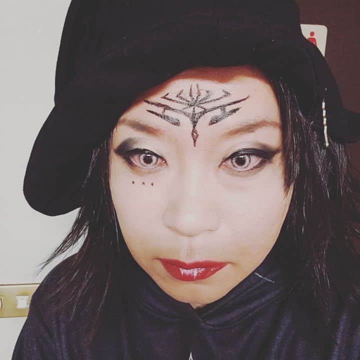 O-JIROのインスタグラム：「あー楽しかったぁ〜！叩ききった！ありがとね、いいツアーだった！」