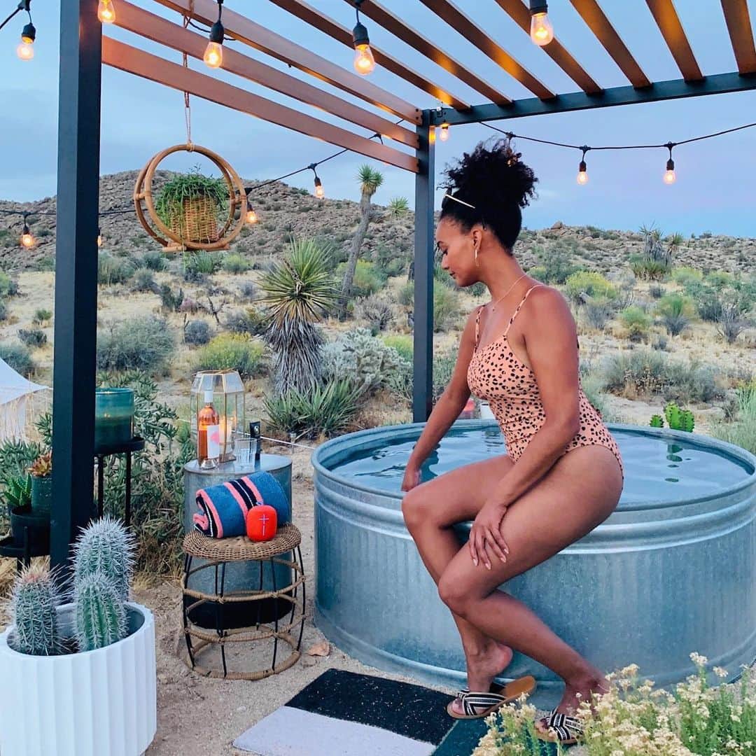 Target Styleのインスタグラム：「Traveling alone can be relaxing and renewing. 💆 We sat down with @ochristine to hear her mindful tips on @OwnTV presents: #TheKnow via link in bio.」