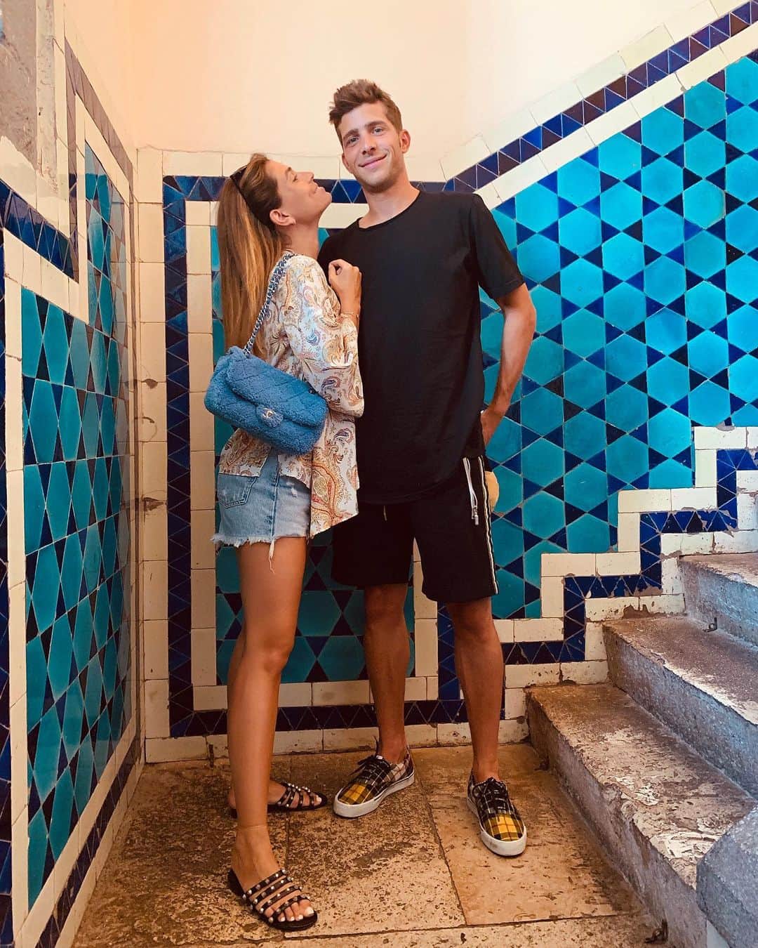 のインスタグラム：「Sorry @coralsimanovich I’ve stolen your photo 😘🧿」
