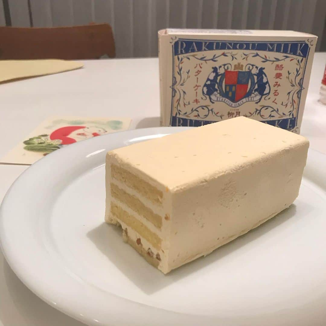 丸山敬太さんのインスタグラム写真 - (丸山敬太Instagram)「食いしん坊の心の師匠ふーみんからいただいた、柳月のバターケーキ、  あの三方六の柳月ですから！  激ウマでペロリです。  今度帯広行ったら大量買い決定  ふーみん みねおちゃん  ありがとう😊」7月7日 1時59分 - keitamaruyama