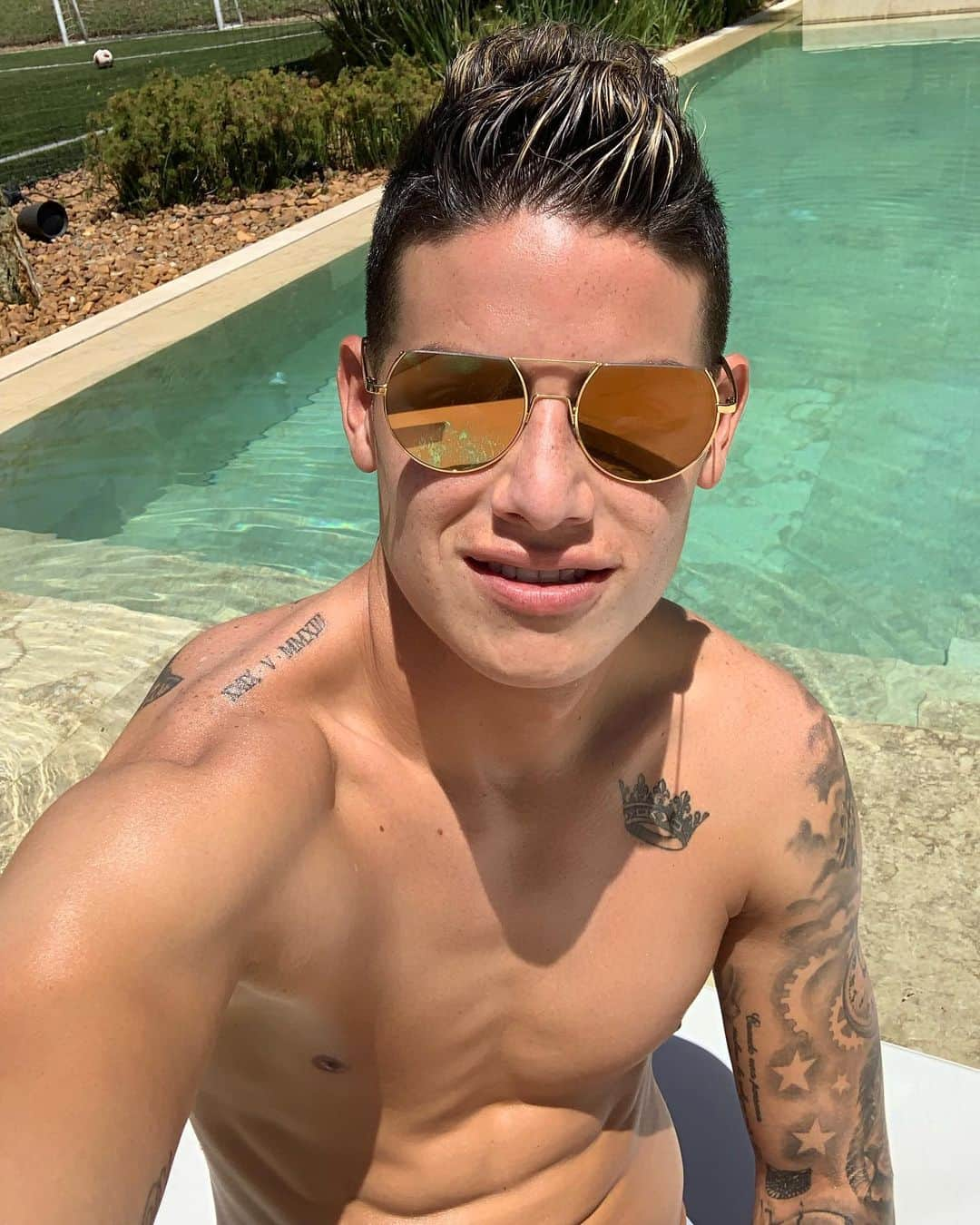 ハメス・ロドリゲスさんのインスタグラム写真 - (ハメス・ロドリゲスInstagram)「😎」7月7日 2時37分 - jamesrodriguez10