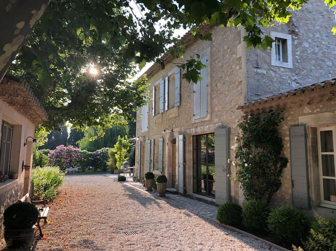 ミシェル・ブランチのインスタグラム：「Home for the next month ✨😍 🇫🇷 #nofilter #neverleaving」