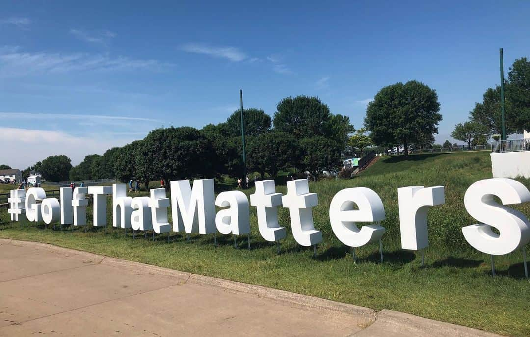 3M（スリーエム）さんのインスタグラム写真 - (3M（スリーエム）Instagram)「It’s a beautiful day for golf! Share your photos from the @3mopen by using #GolfThatMatters and 3M will donate $3 to the 3M Open Fund (to a maximum of $10,000), which will make grants to charity partners. Together, we're supporting our communities and improving lives. ⛳️🏌️‍♂️」7月7日 3時22分 - 3m