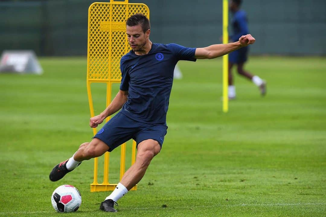 セサル・アスピリクエタさんのインスタグラム写真 - (セサル・アスピリクエタInstagram)「Day 2 ✅ #CFC」7月7日 3時26分 - cesarazpi