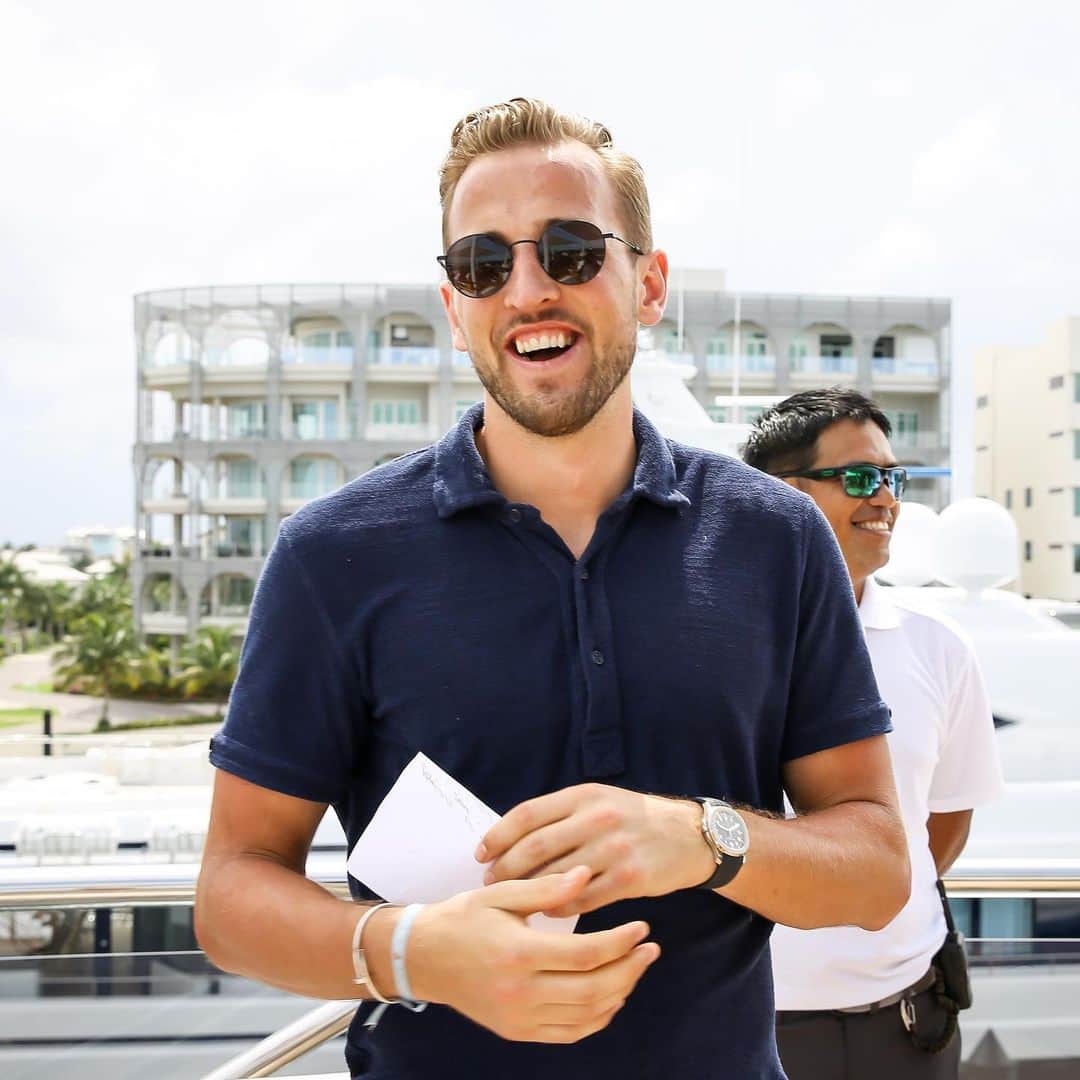 ハリー・ケインのインスタグラム：「😎☀️」