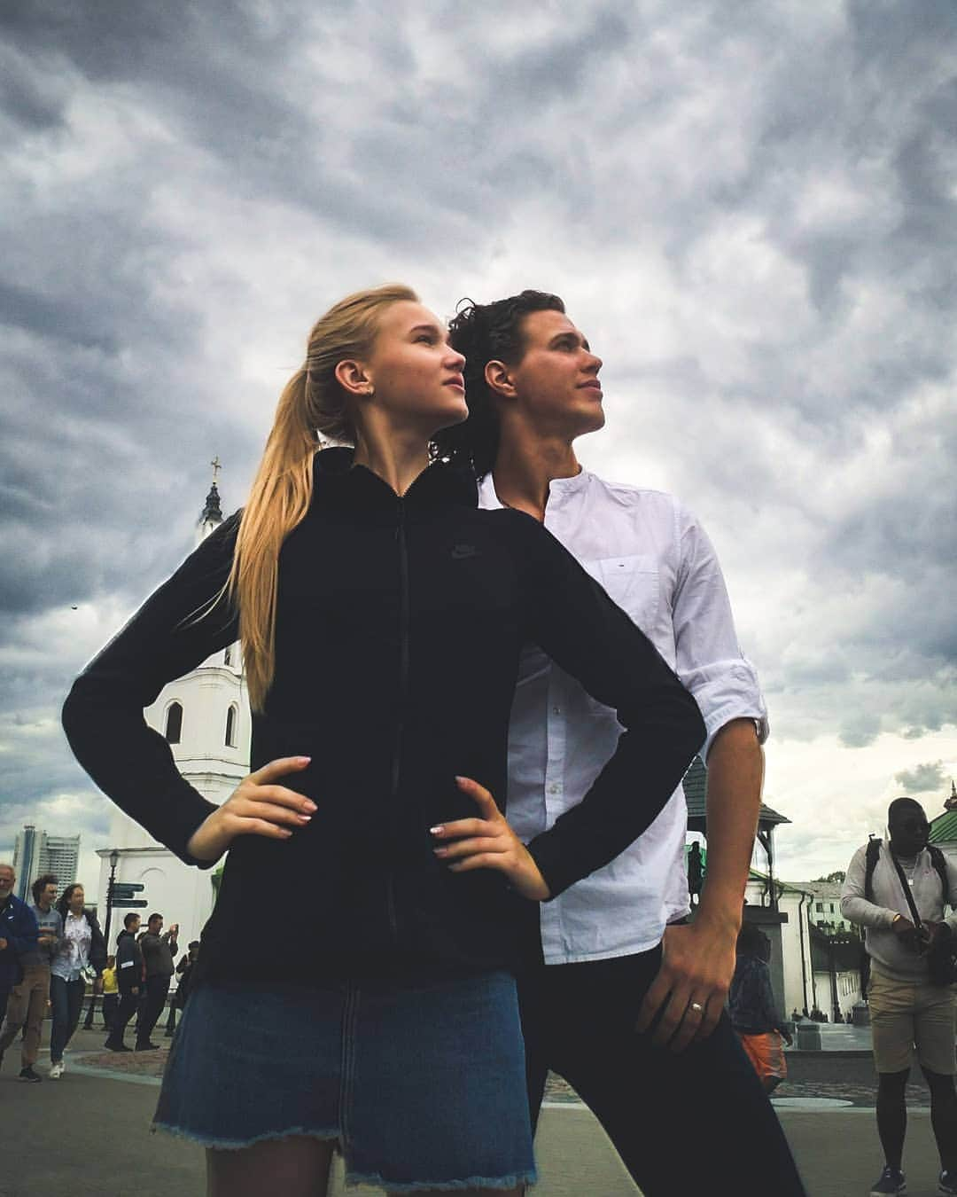 パヴェル・ドローストのインスタグラム：「With hope with @k.konkina_  are looking into our bright future...👀✨⛸️ . . . #figureskating #sport #weekend #skate #belarus #russia #minsk #summer #icedance #pablopatinador」