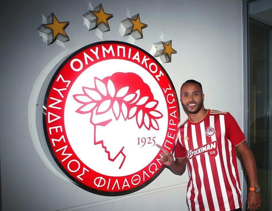 ユセフ・エル＝アラビのインスタグラム：「New team, new challenge. Can’t wait to get started ⚽️ @olympiacosfc 🇬🇷」
