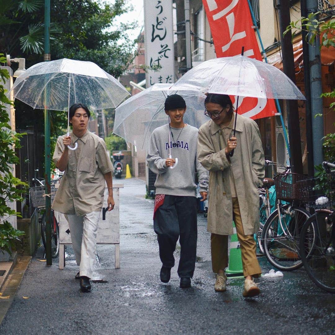 yukiのインスタグラム：「ㅤㅤㅤㅤㅤㅤㅤㅤㅤㅤㅤㅤㅤ 雨、わるない 全員年下とか信じられない」