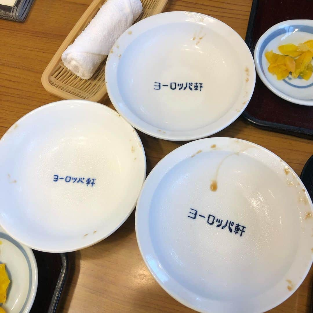 MUROさんのインスタグラム写真 - (MUROInstagram)「楽しい時間をご馳走様でした ♪ 今回ご一緒してくれた皆様に 心より感謝感謝‼︎ 恐竜王国福井が、より好きになりマスター✨🦕🦖 @oneparkfestival  @captain_vinyl  @norihisamaekawa  @shachosoilpimp  @sunaga_t  @djkawasaki  @sauce81  @dj_akakabe  #20190706 #20190707  #oneparkfestival」7月7日 16時33分 - dj_muro