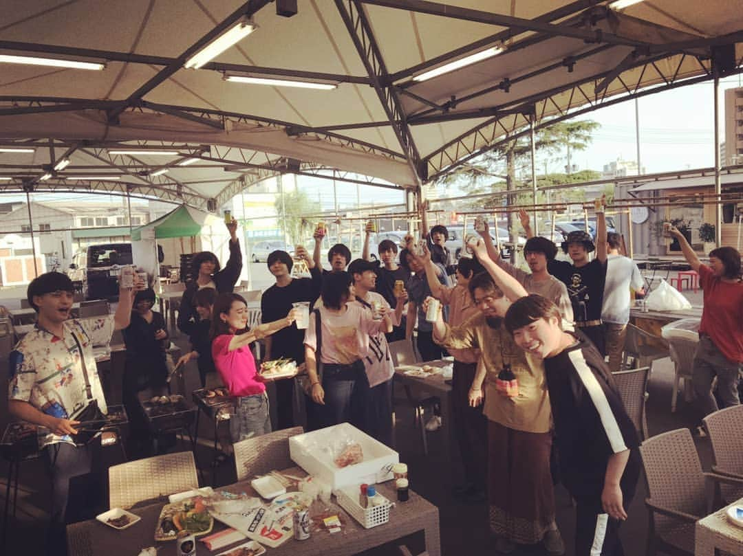 廣瀬臣吾さんのインスタグラム写真 - (廣瀬臣吾Instagram)「仙台、新潟。ライブはお互い真剣で、刺激をいろいろもらいましたが、終わったら修学旅行みたいな楽しさが残りました( ﾟдﾟ)」7月7日 16時41分 - shingoliannn