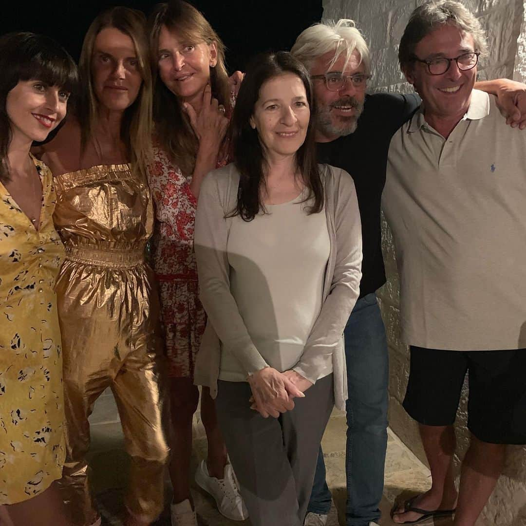 アンナ・デッロ・ルッソさんのインスタグラム写真 - (アンナ・デッロ・ルッソInstagram)「#aboutlastnight 🥘🥂🍰@rossellavailatii and Stefano dinner 🍾@mnq102 @tizzipop @argaadri @dino.abbrescia @susylaude」7月7日 16時59分 - annadellorusso