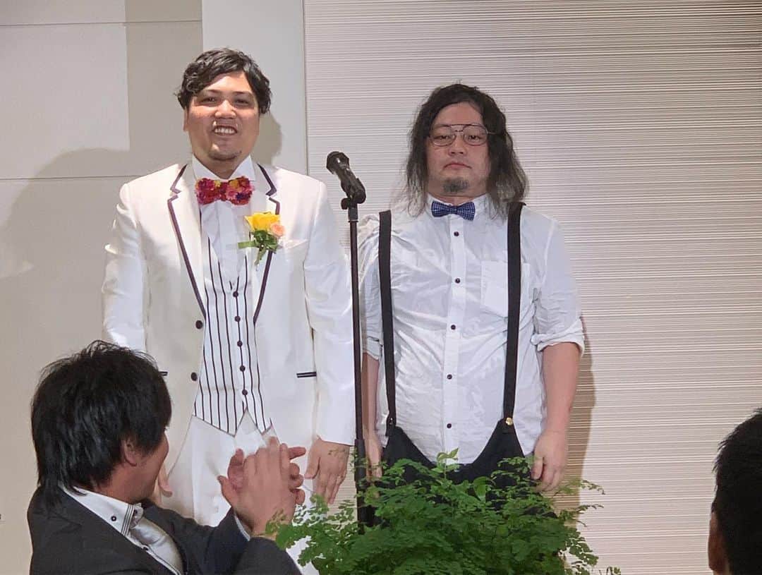 伊藤俊一さんのインスタグラム写真 - (伊藤俊一Instagram)「後輩の結婚式にいます！ 楽しい仲間とお祝いしてます！」7月7日 17時16分 - itou5275