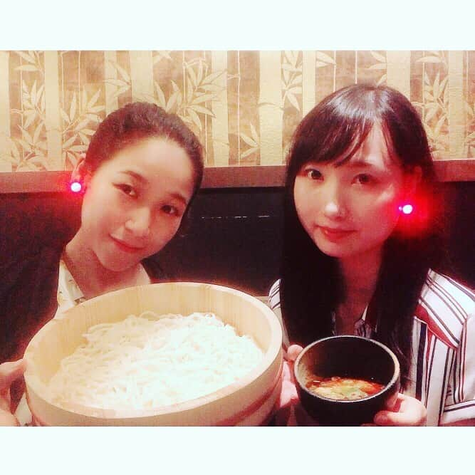 世手子さんのインスタグラム写真 - (世手子Instagram)「Green light! I ate udono(^_-)O Comments are nice(*^◯^*) Everyone ,goooood♪(´ε｀ ) Have a nice Sunday(//∇//) https://item.woomy.me/c/51004 @mugibouzu.0409 #うどん酒場 #麦ぼうず にいって きたよ( ^ω^ ) #円居 #細うどん が楽しめるよ(^o^) 席料、通し代がないのは嬉しいね(*´∀`)♪ @erikanoreichijo と 一緒にいると耳が #青信号赤信号 で光るみたいww 大井町 麦ぼうずで検索！ Casting by @woomy.restaurant こちらの投稿を入店時にご提示してくれたお客様10%off！！ #イヤリング：#ルピス @queen.lupis (v0416) #トップス：#eka @ekalosangelesjapan (CC010136)」7月7日 17時25分 - rojide