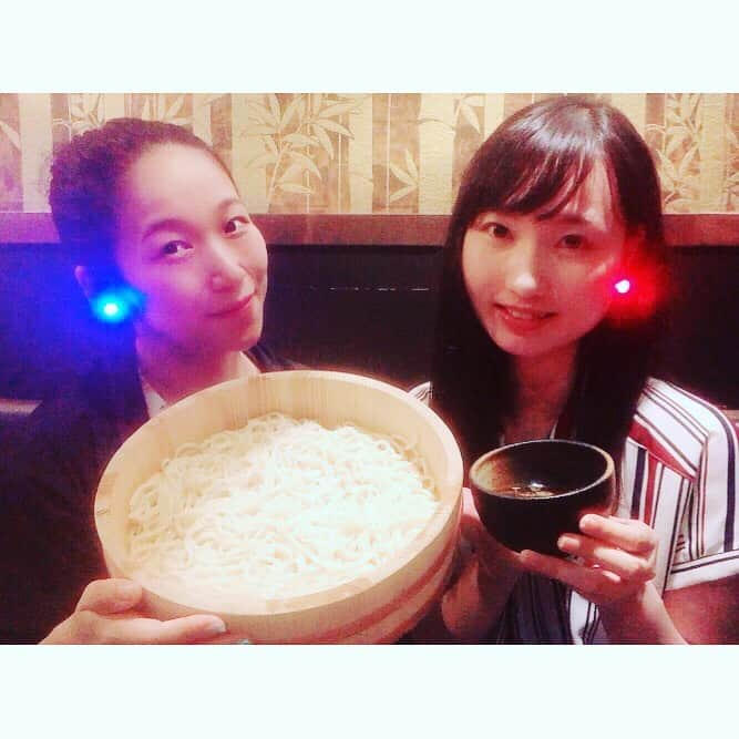 世手子さんのインスタグラム写真 - (世手子Instagram)「Green light! I ate udono(^_-)O Comments are nice(*^◯^*) Everyone ,goooood♪(´ε｀ ) Have a nice Sunday(//∇//) https://item.woomy.me/c/51004 @mugibouzu.0409 #うどん酒場 #麦ぼうず にいって きたよ( ^ω^ ) #円居 #細うどん が楽しめるよ(^o^) 席料、通し代がないのは嬉しいね(*´∀`)♪ @erikanoreichijo と 一緒にいると耳が #青信号赤信号 で光るみたいww 大井町 麦ぼうずで検索！ Casting by @woomy.restaurant こちらの投稿を入店時にご提示してくれたお客様10%off！！ #イヤリング：#ルピス @queen.lupis (v0416) #トップス：#eka @ekalosangelesjapan (CC010136)」7月7日 17時25分 - rojide