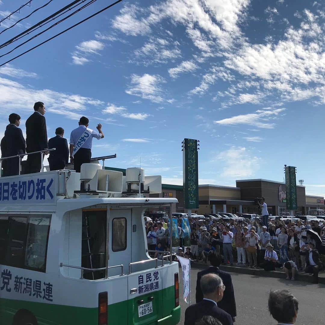 菅義偉さんのインスタグラム写真 - (菅義偉Instagram)「#参議院議員選挙 #新潟県 #つかだ一郎 #菅官房長官 #応援」7月7日 8時38分 - suga.yoshihide