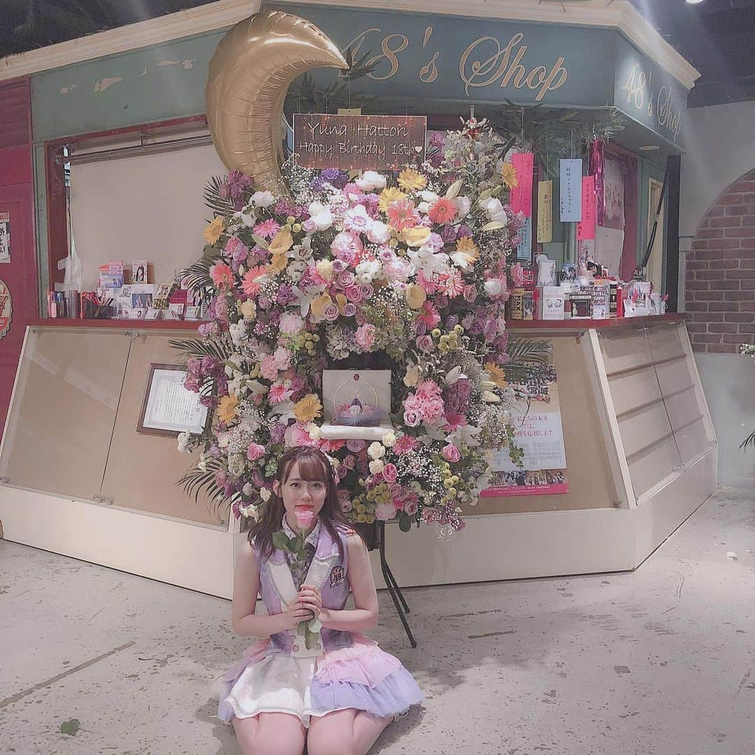 服部有菜さんのインスタグラム写真 - (服部有菜Instagram)「生誕祭 ありがとうございました🌸 いつも支えてくださるファンの方をもっともっと幸せに出来るよう、頑張ります~~！ . . #生誕祭 #flower #ラプンツェル」7月7日 9時15分 - yuna__0330.48