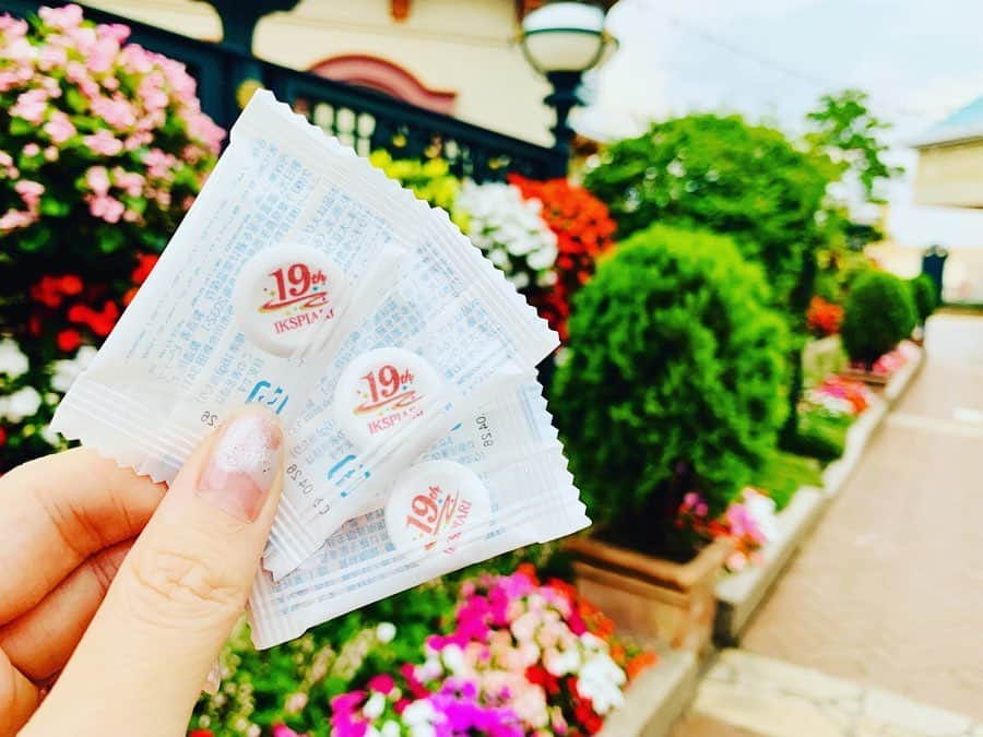 IKSPIARI イクスピアリ公式さんのインスタグラム写真 - (IKSPIARI イクスピアリ公式Instagram)「IKSPIARI Happy 19th Anniversary!!! いろんなところで撮ってみました♪ これからもイクスピアリをよろしくお願いいたします！ ＊ ＊ #IKSPIARI #イクスピアリ #開業記念日 #記念日 #19周年 #おめでとう #19th #19th anniversary #congratulations #いつもありがとう #ありがとうございます #ありがとう #thankyou #あの角の向こうに発見がある」7月7日 9時53分 - ikspiari_official