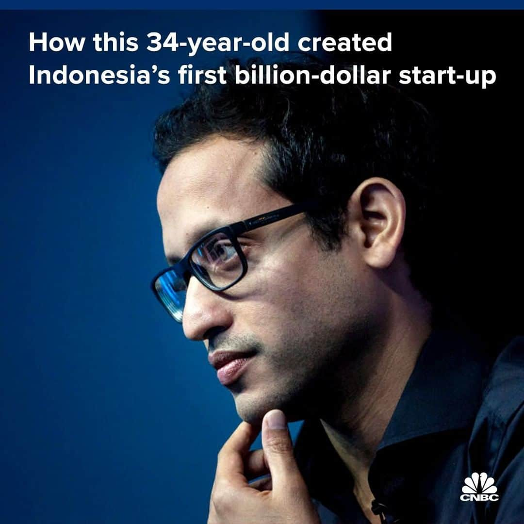 CNBCさんのインスタグラム写真 - (CNBCInstagram)「When Nadiem Makarim launched Indonesian ride-hailing service Go-Jek back in 2010, he couldn’t have anticipated its runaway success.⁠ ⁠ Within six short years, Makarim had gone down in the history books as the founder of Indonesia’s first unicorn — a start-up valued at $1 billion or more — and, today, at the age of just 34, he is the CEO of a company with an estimated value closer to $5 billion.⁠ ⁠ More on Makarim and the strategy he used to build his company, at the link in bio. ⁠ ⁠ (with @cnbcmakeit)⁠ *⁠ *⁠ *⁠ *⁠ *⁠ *⁠ *⁠ *⁠ #business #entrepreneur #entrepreneurship #success #money #goals #lifegoals #workgoals #proud #professional #progress #nextlevel #cnbc #cnbcmakeit #makeit」7月7日 11時00分 - cnbc